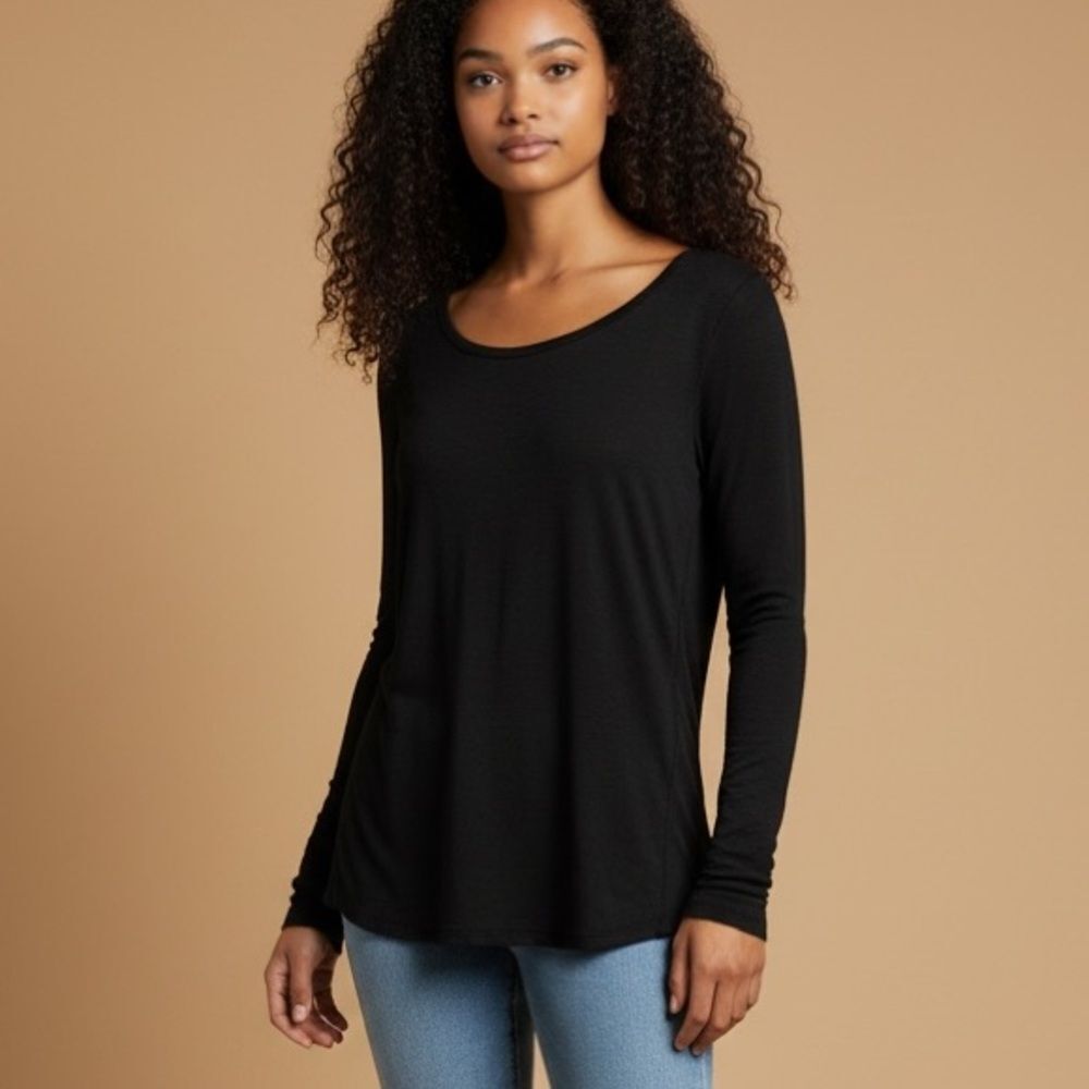 Athleta Women's Black Long Sleeve Mesh Blouse Size M Casual Fall Top